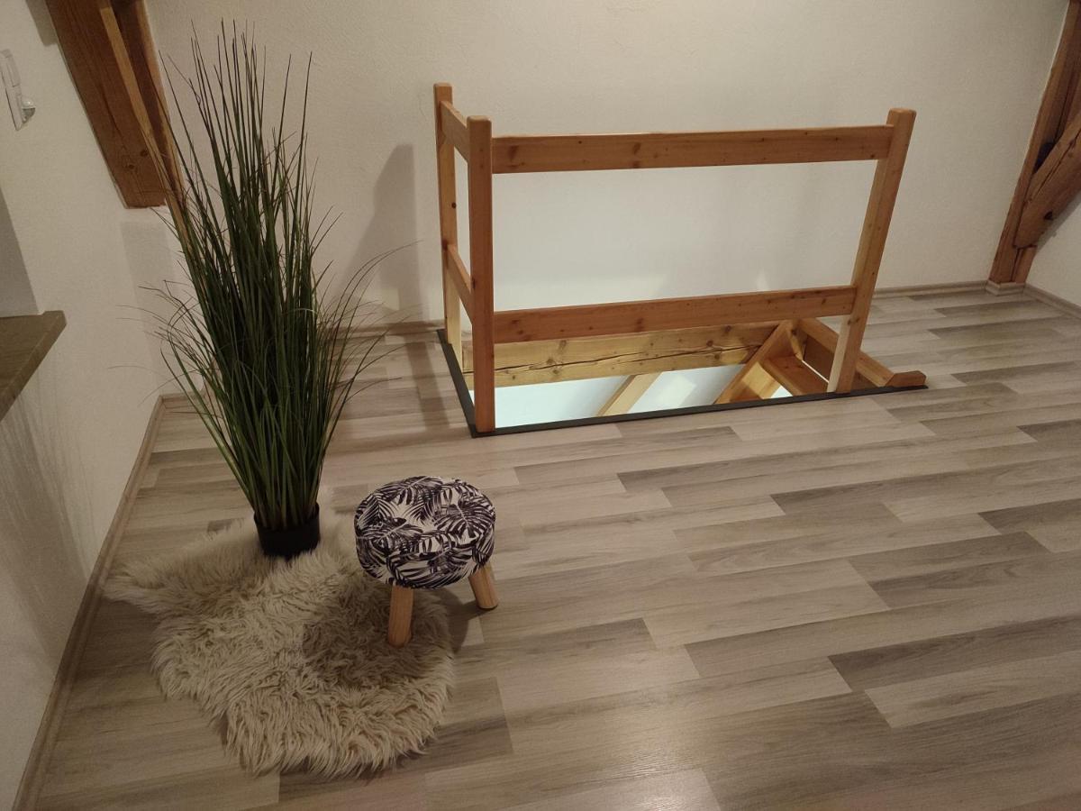 Sonnige Zimmer Hotel Eberhardzell Екстериор снимка