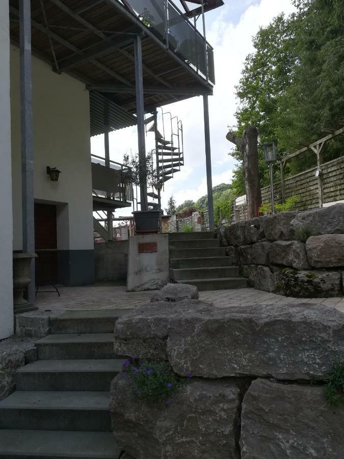 Sonnige Zimmer Hotel Eberhardzell Екстериор снимка